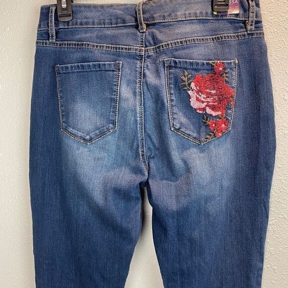 NWT Gloria Vanderbilt Jessa Jeans Size 10 - Picture 10 of 12